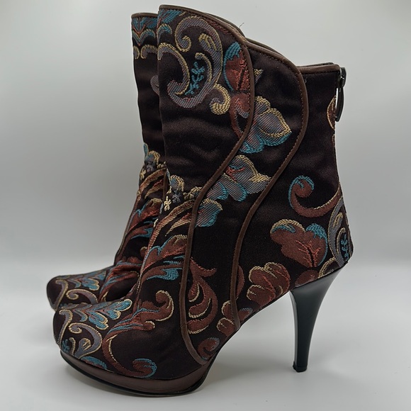 Rockwell Tharpe Sz 8 Passion Ranch Elegant Brown Heeled Boots Ornate‎ Embroidery - Picture 5 of 11